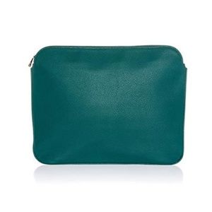 Thirty One Savvy Sleeve in Peacock Pebble